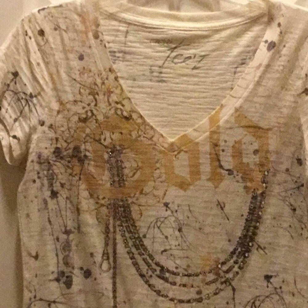 Cache tee - Picture 2 of 3